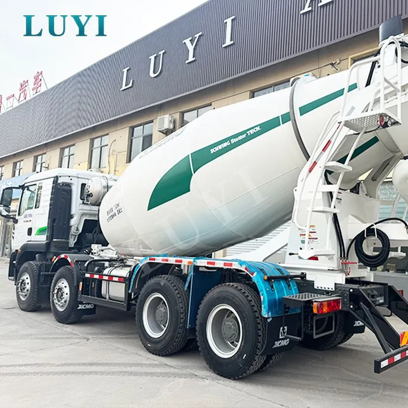 شاحنة خلط الخرسانة HOWO 8X4